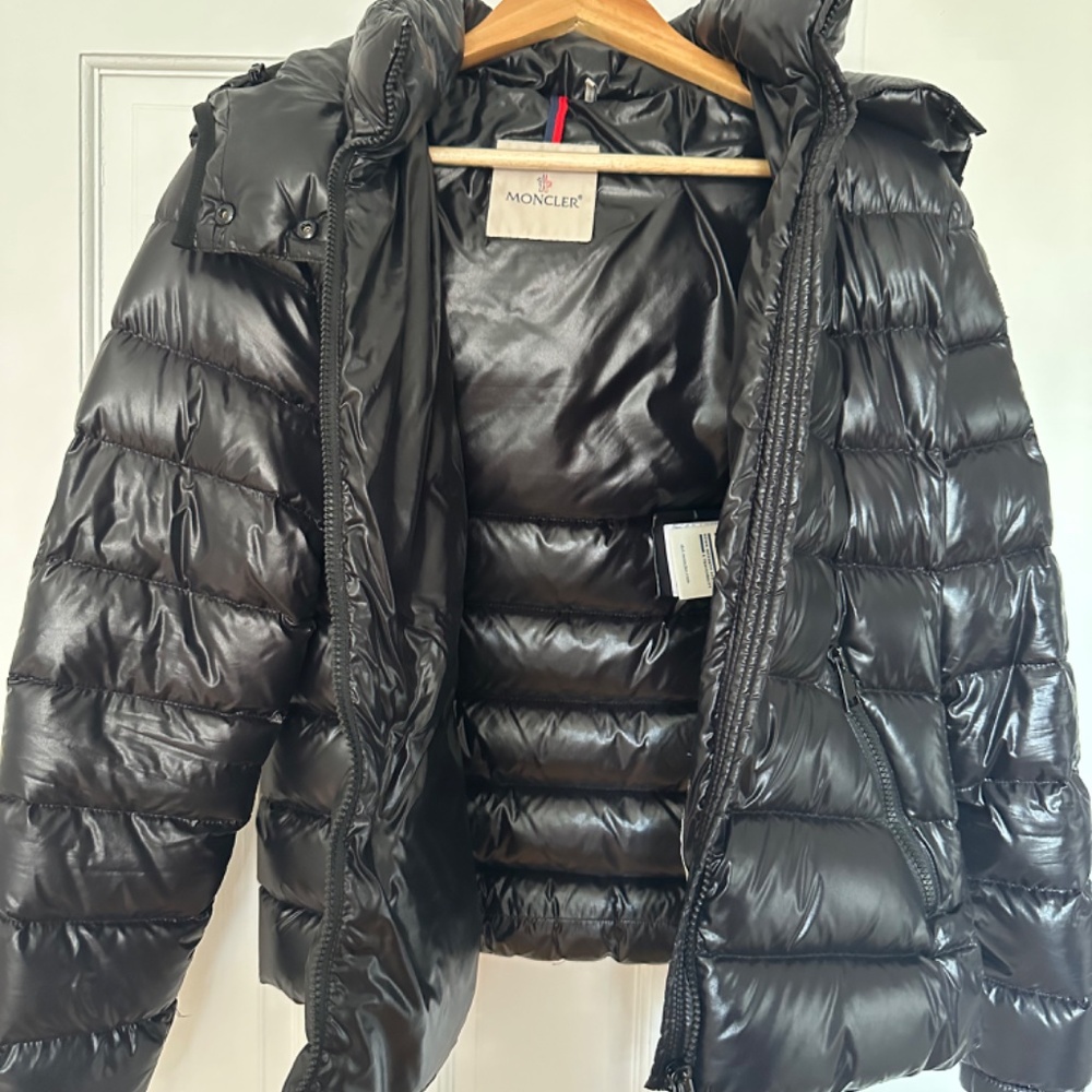 Moncler - Picture 3 of 8